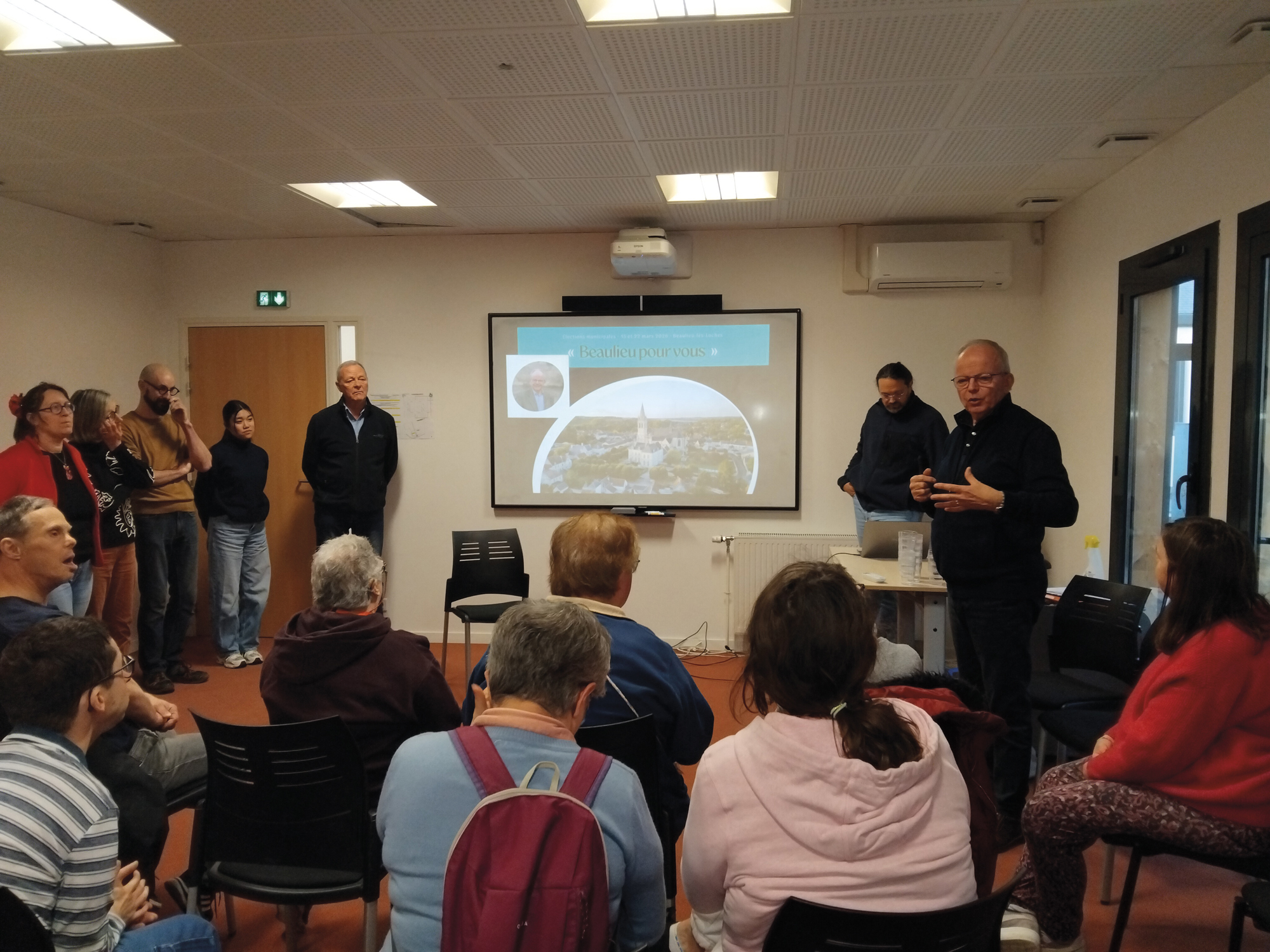 P10 article élan solidarité HHL